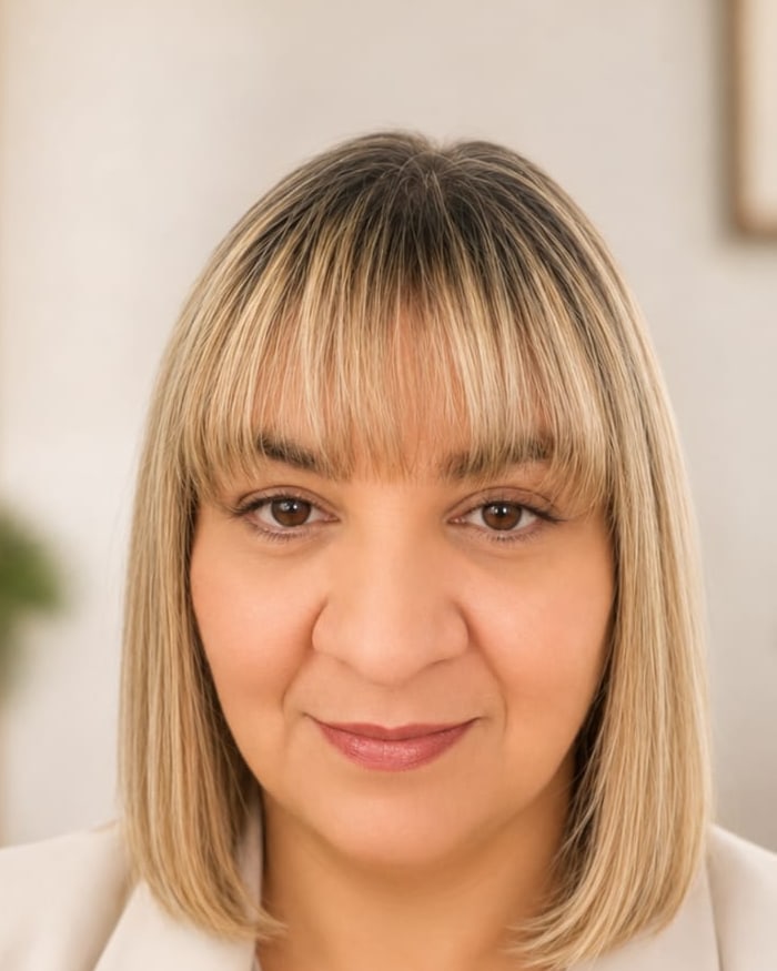Cris Brito, psicóloga, no consultório